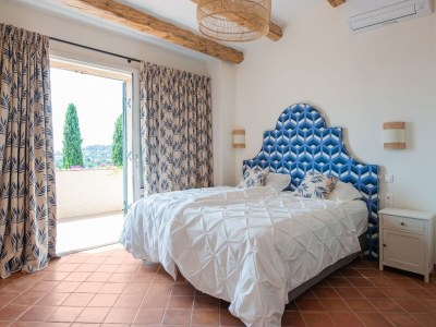 Villa Villa mit Meerblick und Pool - Features photo 30