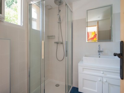 Villa Villa mit Meerblick und Pool - Features photo 36