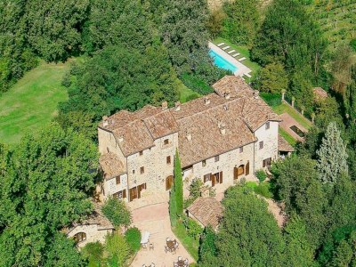 Holiday house Tower House in Umbria with Pool and Garden - Holiday house