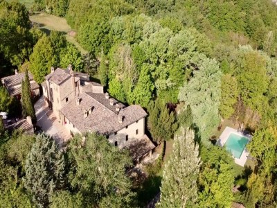 Holiday house Tower House in Umbria with Pool and Garden - Outdoor photo 2