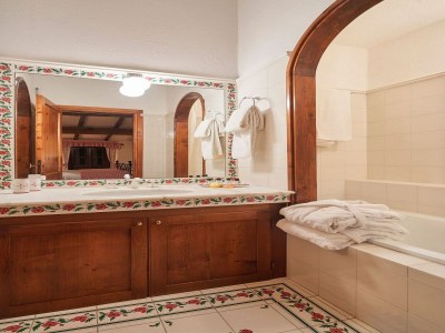 Holiday house Tower House in Umbria with Pool and Garden - Features photo 23