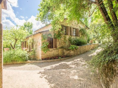 Holiday house House in Umbertide with Pool and Historic Charm - Holiday house