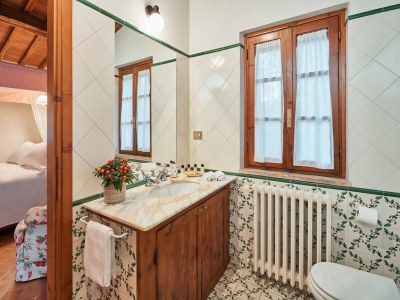 Holiday house House in Umbertide with Pool and Historic Charm - Features photo 13