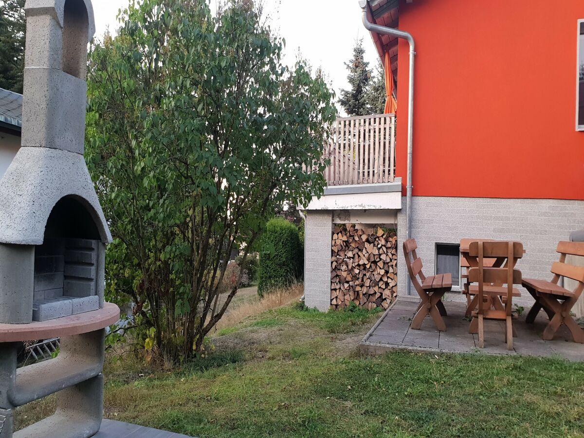 Holiday house Wellnesshaus mit Garten - Outdoor photo 2