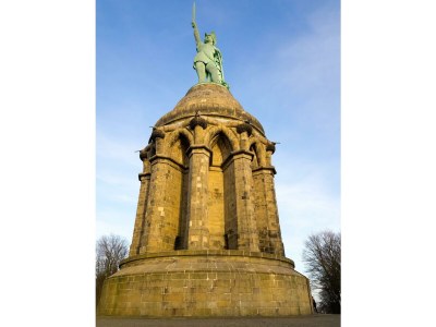 Holiday apartment Apt. Autumn in Villa Waldrand - Environment photo 22