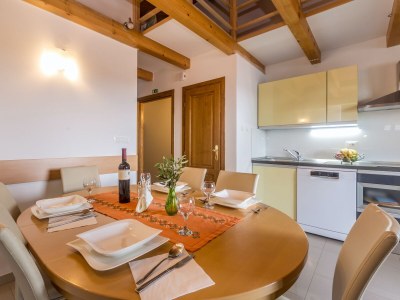 Holiday apartment Michele with large heated pool 50m2 and sea view - Features photo 16