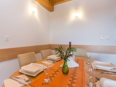 Holiday apartment Michele with large heated pool 50m2 and sea view - Features photo 18