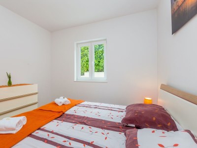 Holiday apartment GISELLE with large terrace and heated pool 50m2 - Features photo 23