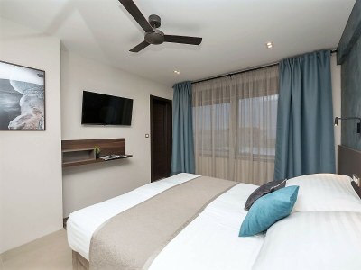 Holiday house No Villa Aria with pool, 100m to the beach - Features photo 24