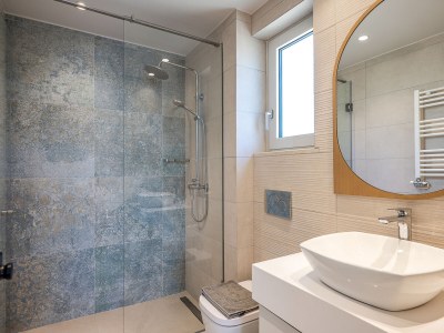 Holiday house Villa Blue Coral - Watch Video | Pool & Sea View - Features photo 20