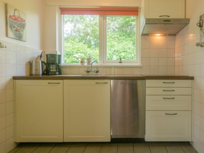 Bungalow Koningsweg 13 - Features photo 8