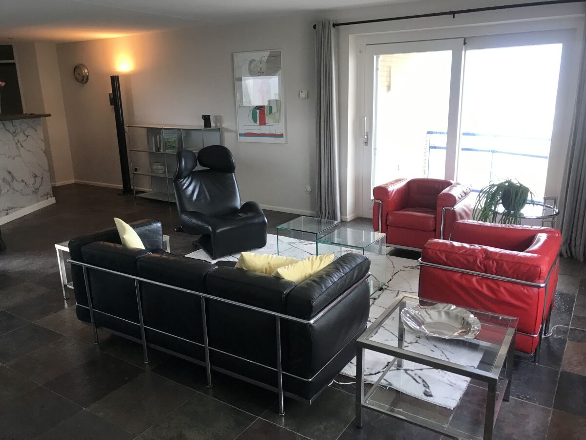 Holiday apartment Atlantis 17 C with sea view - Features photo 3