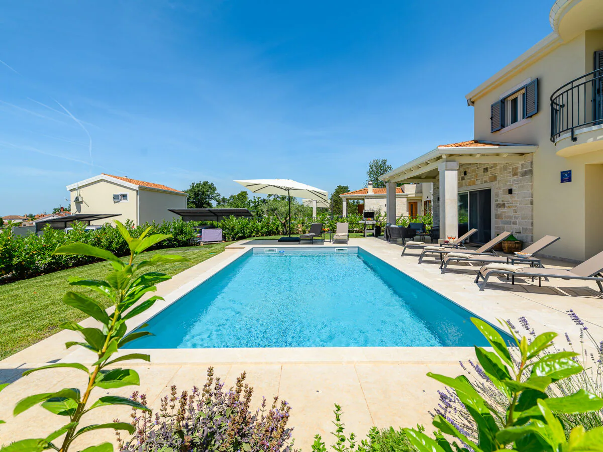 Holiday house Lavanda Muntrilj - Outdoor photo 3