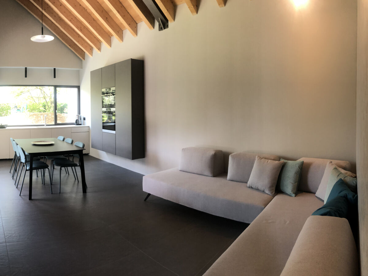 Holiday house Deluxe Villa - Features photo 3