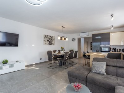 Villa Villa Lukrida - Features photo 21