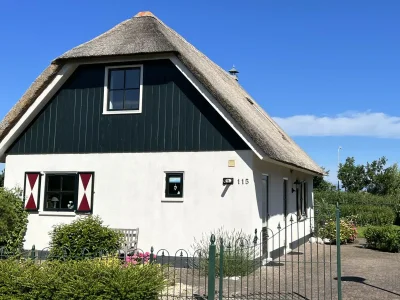 Holiday house Ferienhaus Duinzicht  Buitenplaats 115 mit Sauna in Callantsoog - Holiday house