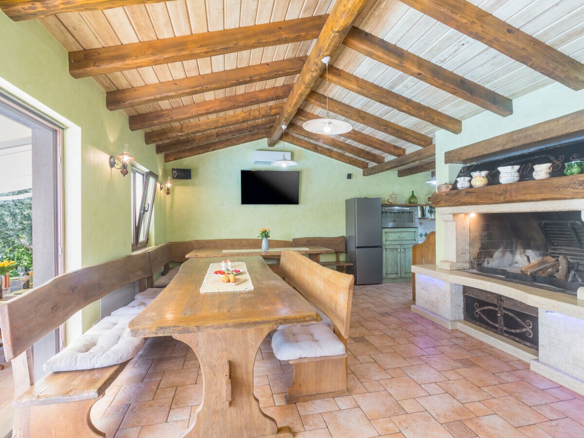 Villa Ulika with pool - Outdoor photo 5