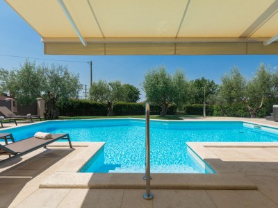 Villa Ulika with pool - Outdoor photo 8