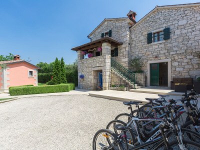 Villa Ulika with pool - Outdoor photo 11