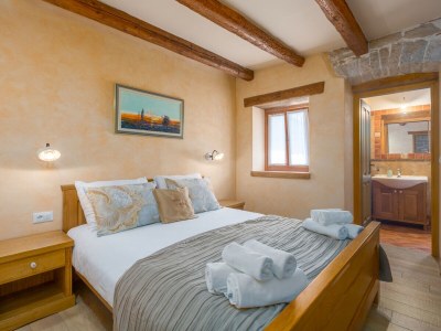 Villa Ulika with pool - Features photo 23