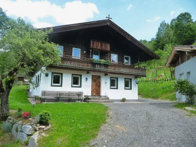 Apartment 6-Raum-Bauernhaus für bis zu 13 Personen in Jochberg - Apartment