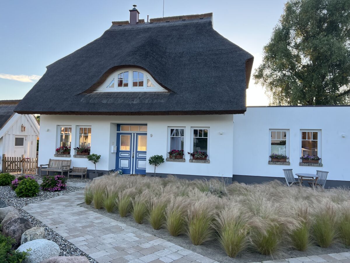 Holiday house No title