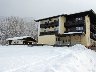 Holiday room Doppelzimmer, Dusche oder Bad, WC, Balkon - Outdoor photo 11