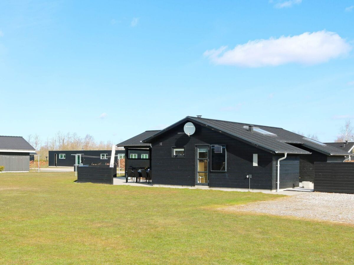 Holiday house 8 person holiday home in Hadsund-By Traum