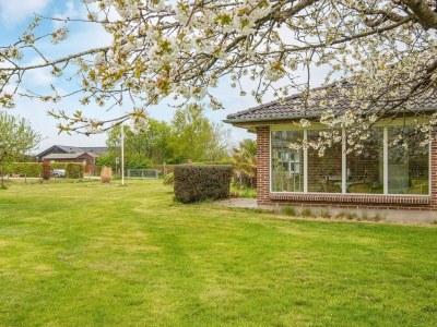 Holiday house Gemutliches Strandhaus -- By Traum Ferienwohnungen - Outdoor photo 19