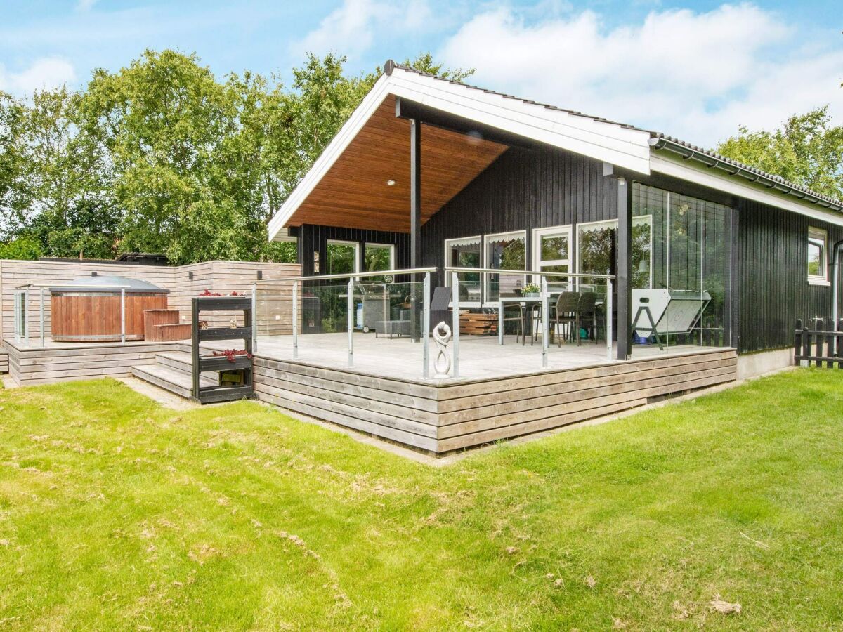 Holiday house 8 Personen Ferienhaus in Struer-By Traum