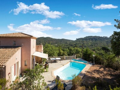 Villa Villa in Vidauban with Pool and BBQ Terrace - Outdoor photo 6
