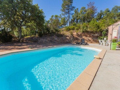 Villa Villa in Vidauban with Pool and BBQ Terrace - Outdoor photo 7