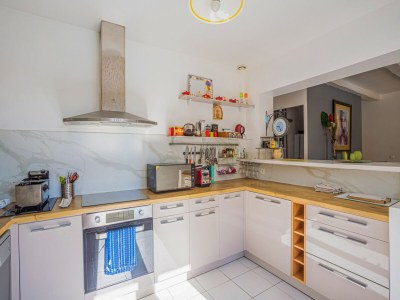 Villa Villa in Vidauban with Pool and BBQ Terrace - Features photo 17