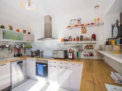 Villa Villa in Vidauban with Pool and BBQ Terrace - Features photo 26