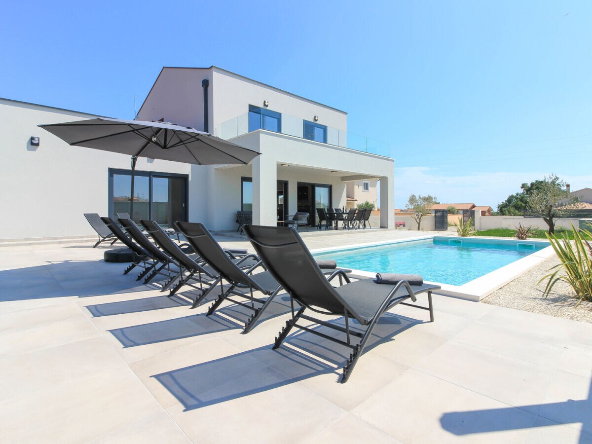 Villa Villa Esire with private pool - Outdoor photo 5