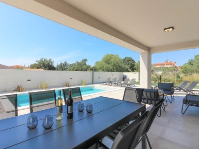 Villa Villa Esire with private pool - Outdoor photo 10