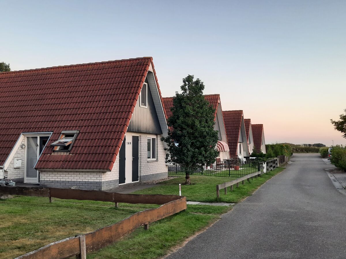 Holiday house Holiday Home Canal View - Outdoor photo 3