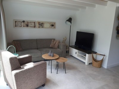 Holiday house Stylish holiday home by the sea - Features photo 13