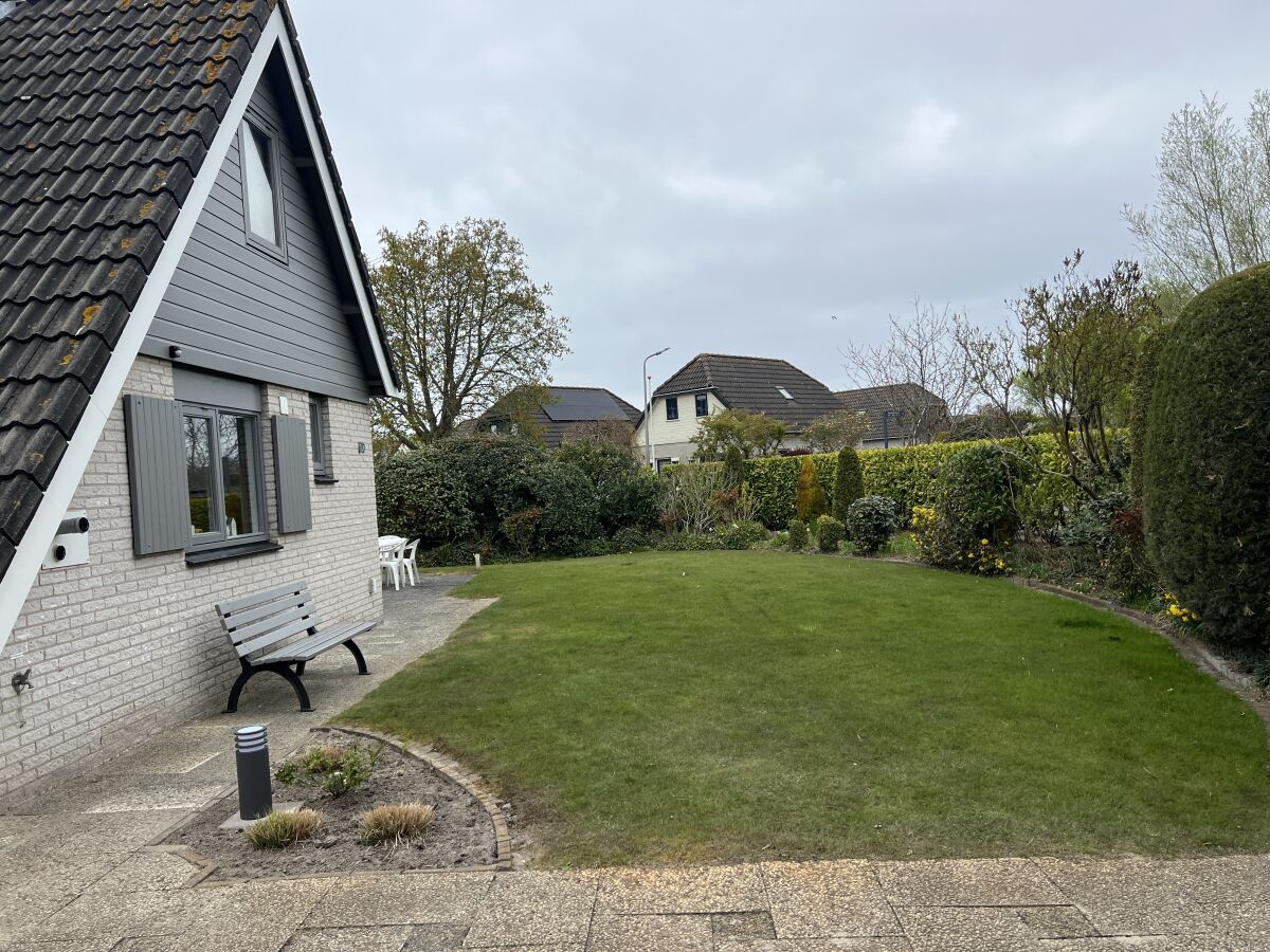 Holiday house Ouddorp Grevelingen 60 - Outdoor photo 2