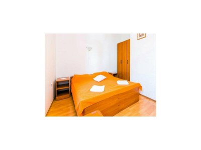 Apartment Guest House Fontana - Two Bedroom Apartment with Terrace and Sea View - Features photo 12