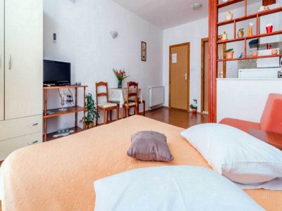 Apartment Guest House Fontana -  Studio Apartment with Sea View (2 Adults) - Features photo 10