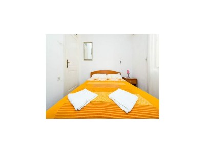 Apartment Rooms Kisic - Double Room with Private External Bathroom - Features photo 9
