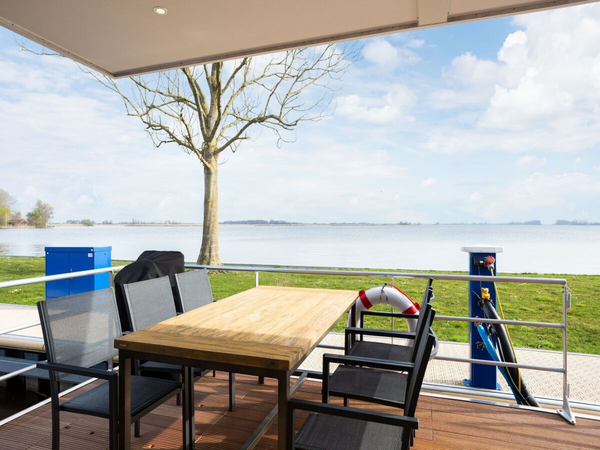 House boat Ferienhaus am Sneekermeer für 4 Von Belvilla - Outdoor photo 5
