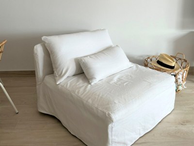 Holiday house Attractive holiday home with pool - Features photo 18