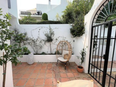 Holiday house Attractive holiday home with pool - Features photo 25