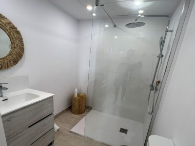 Holiday house Attractive holiday home with pool - Features photo 28