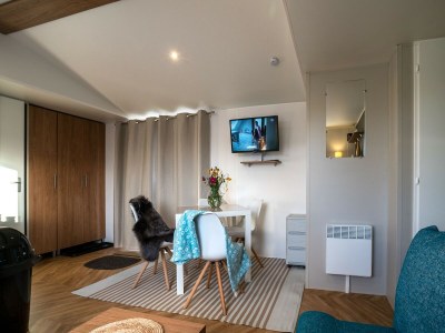 Chalet Chalet in Oostkapelle near Beach & Pool - Features photo 15