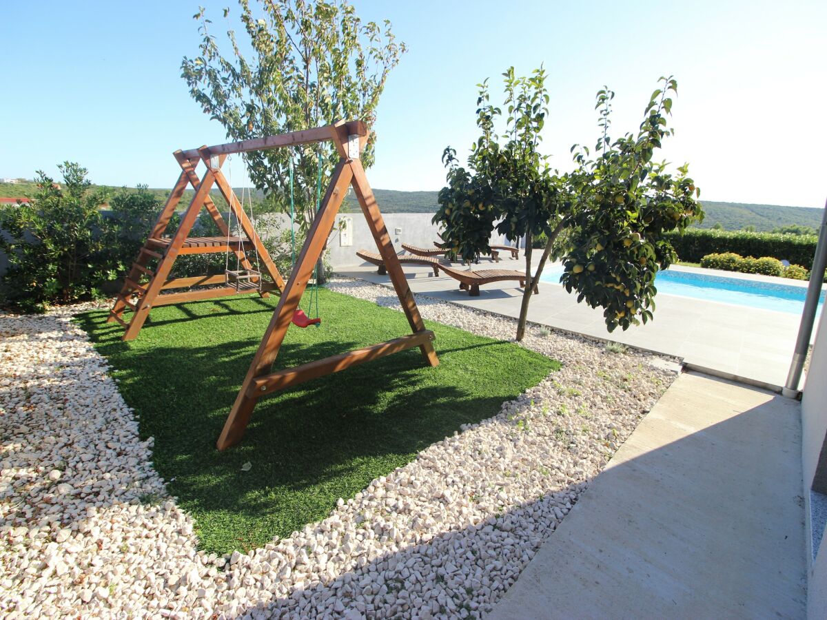 Villa Villa in Debeljak with Private Pool - Outdoor photo 4