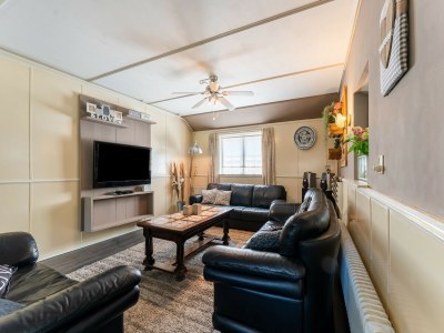 Farmhouse Gruppenhaus in Giethoorn mit Wasserterrasse - Features photo 20