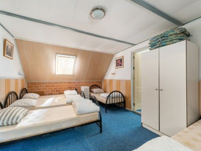 Farmhouse Gruppenhaus in Giethoorn mit Wasserterrasse - Features photo 27